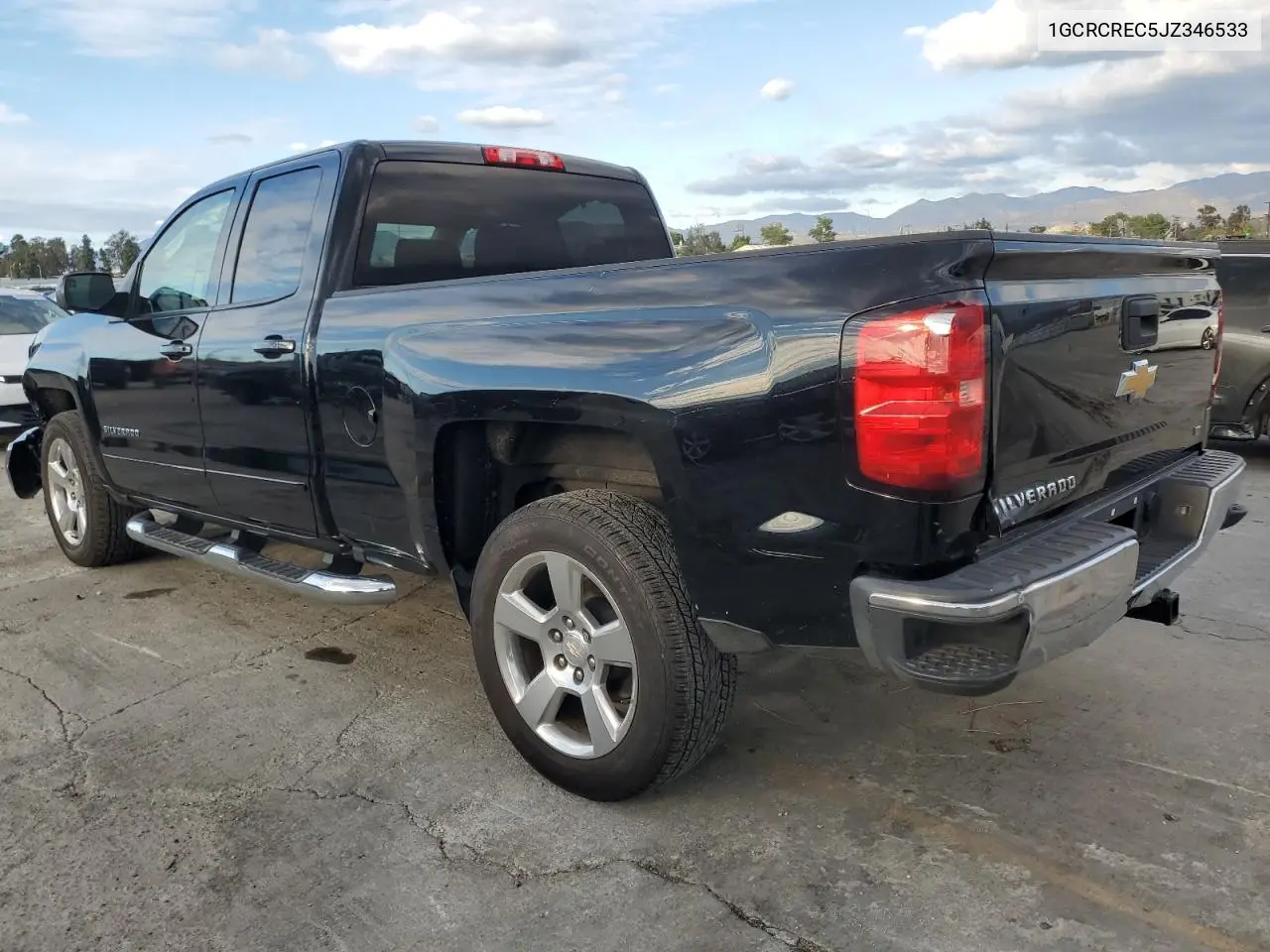 1GCRCREC5JZ346533 2018 Chevrolet Silverado C1500 Lt
