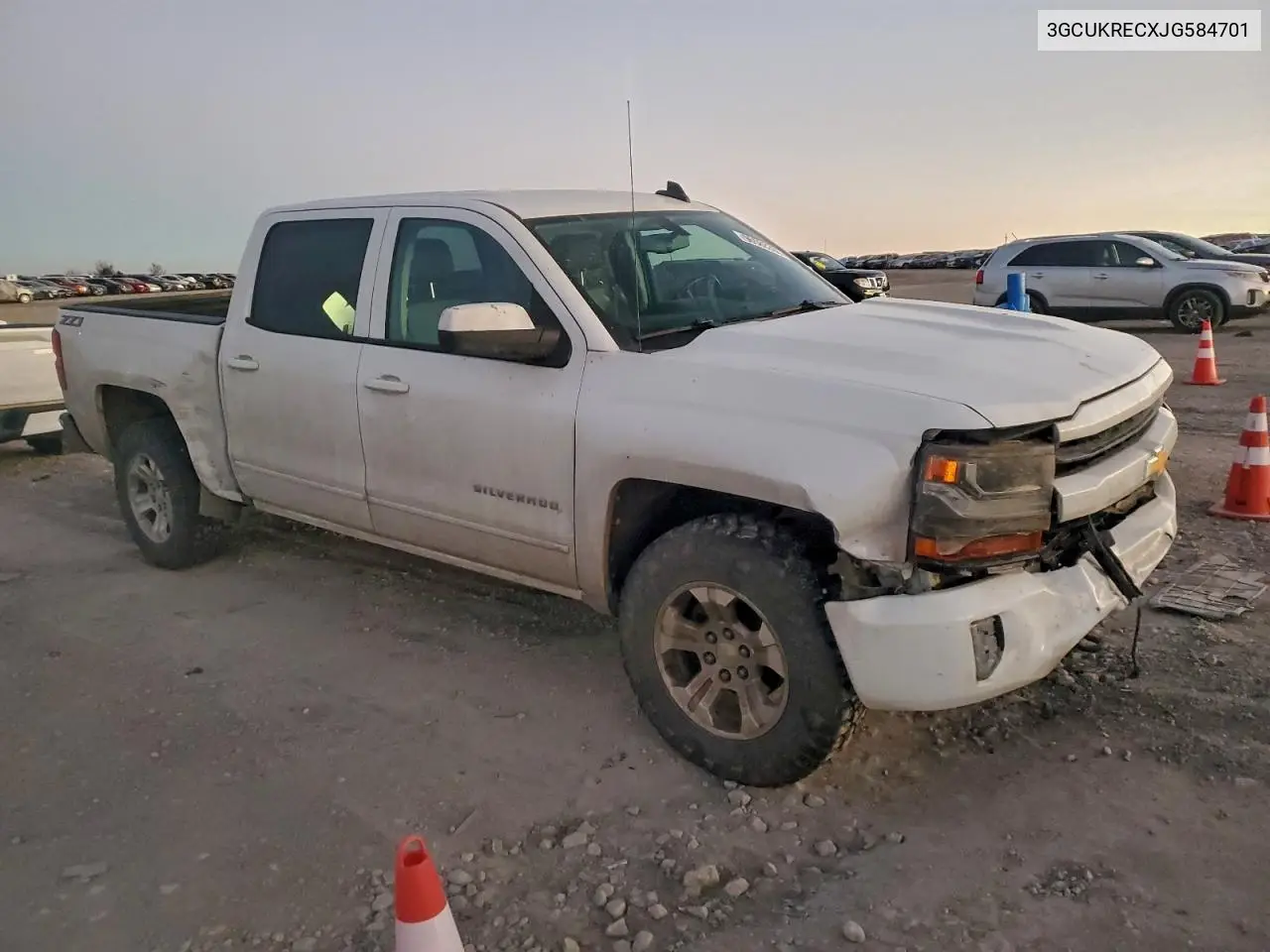 3GCUKRECXJG584701 2018 Chevrolet Silverado K1500 Lt