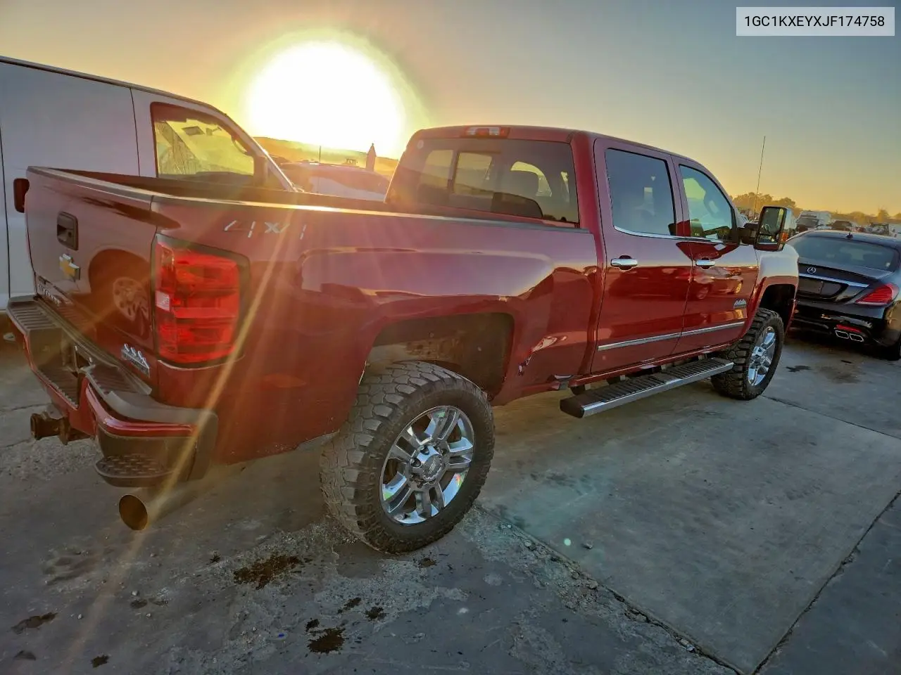 1GC1KXEYXJF174758 2018 Chevrolet Silverado K2500 High Country