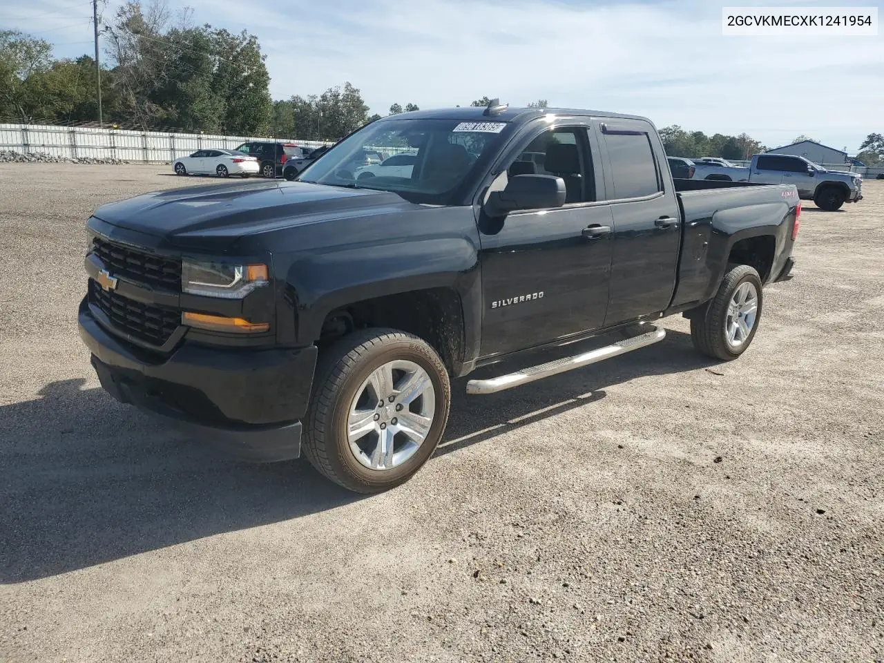 2GCVKMECXK1241954 2019 Chevrolet Silverado Ld K1500 Custom