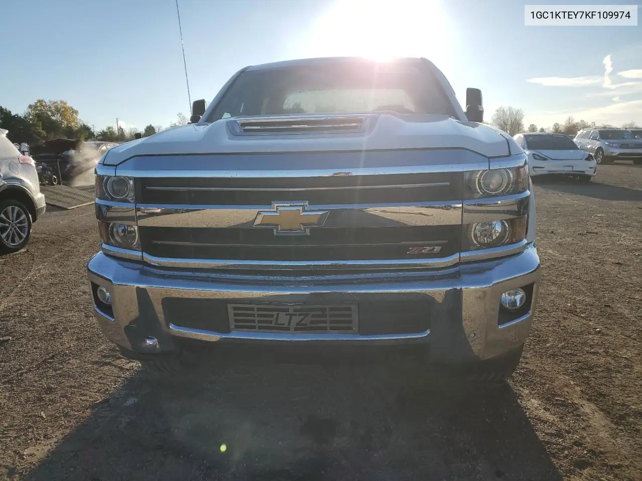 1GC1KTEY7KF109974 2019 Chevrolet Silverado K2500 Heavy Duty Ltz