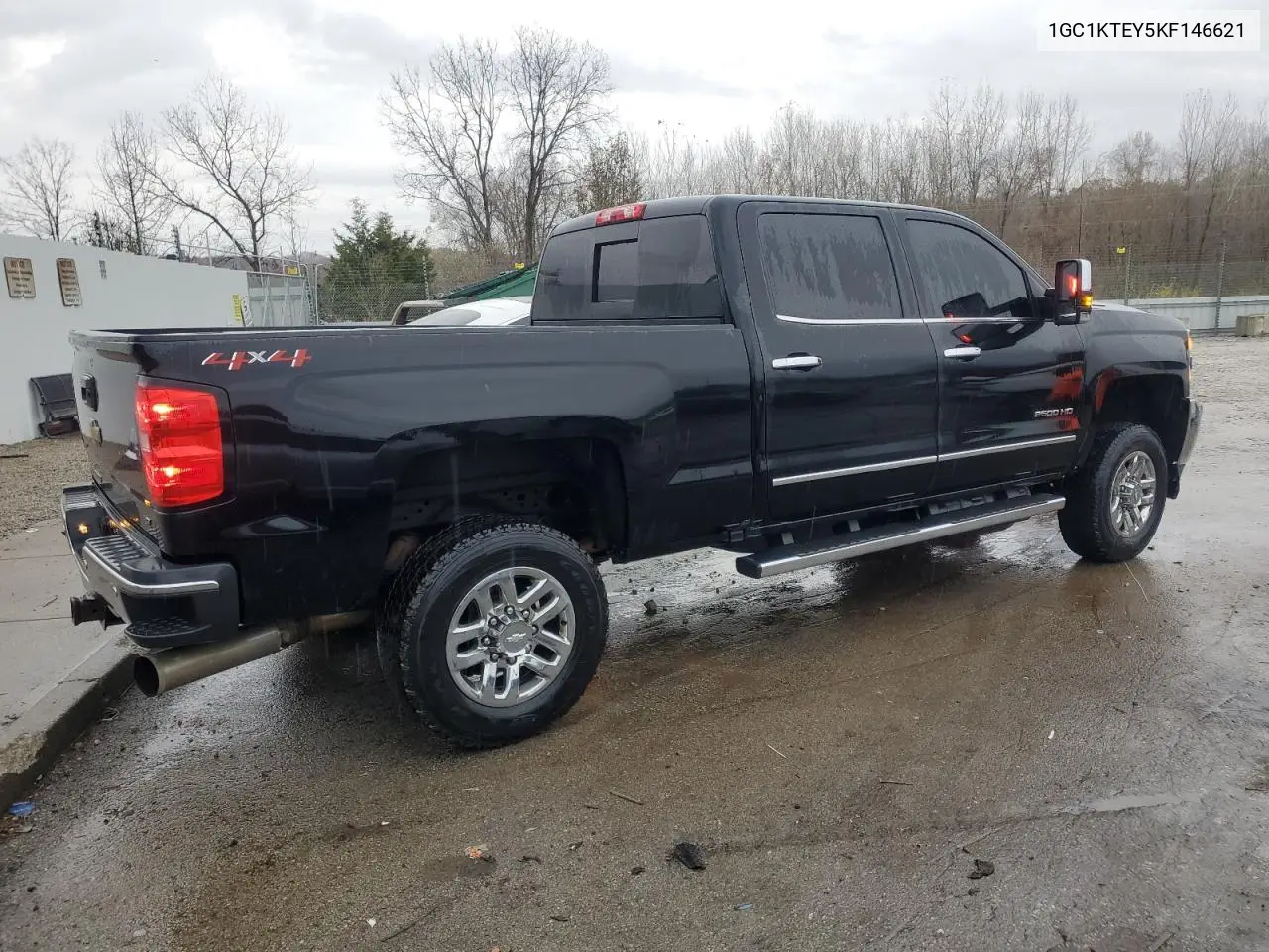 1GC1KTEY5KF146621 2019 Chevrolet Silverado K2500 Heavy Duty Ltz