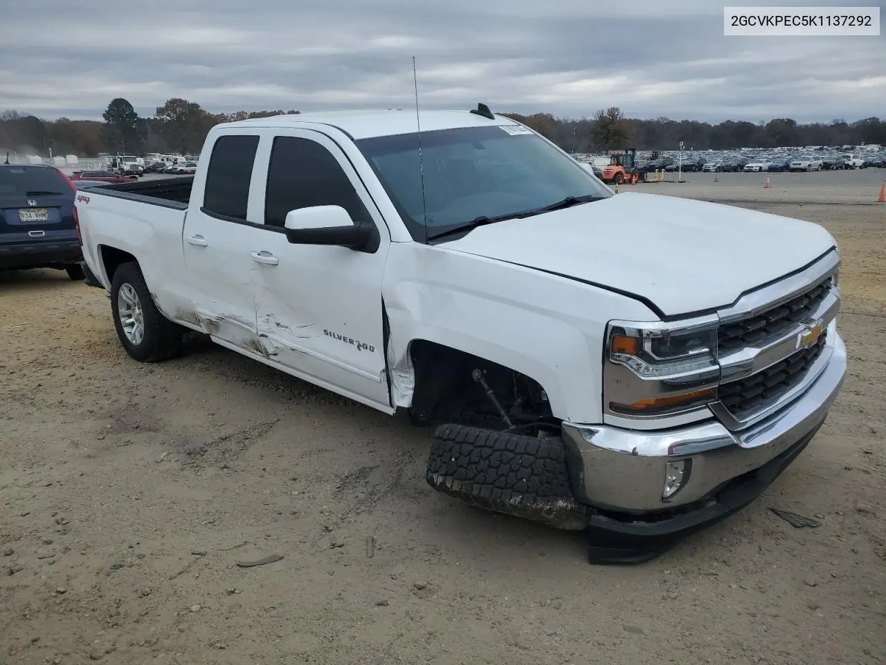2GCVKPEC5K1137292 2019 Chevrolet Silverado Ld K1500 Lt