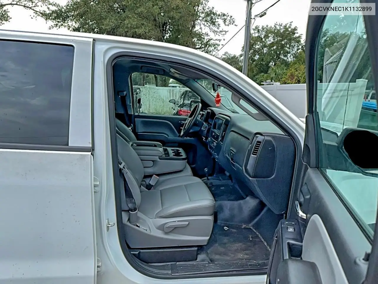 2GCVKNEC1K1132899 2019 Chevrolet Silverado Ld K1500 Base/Ls