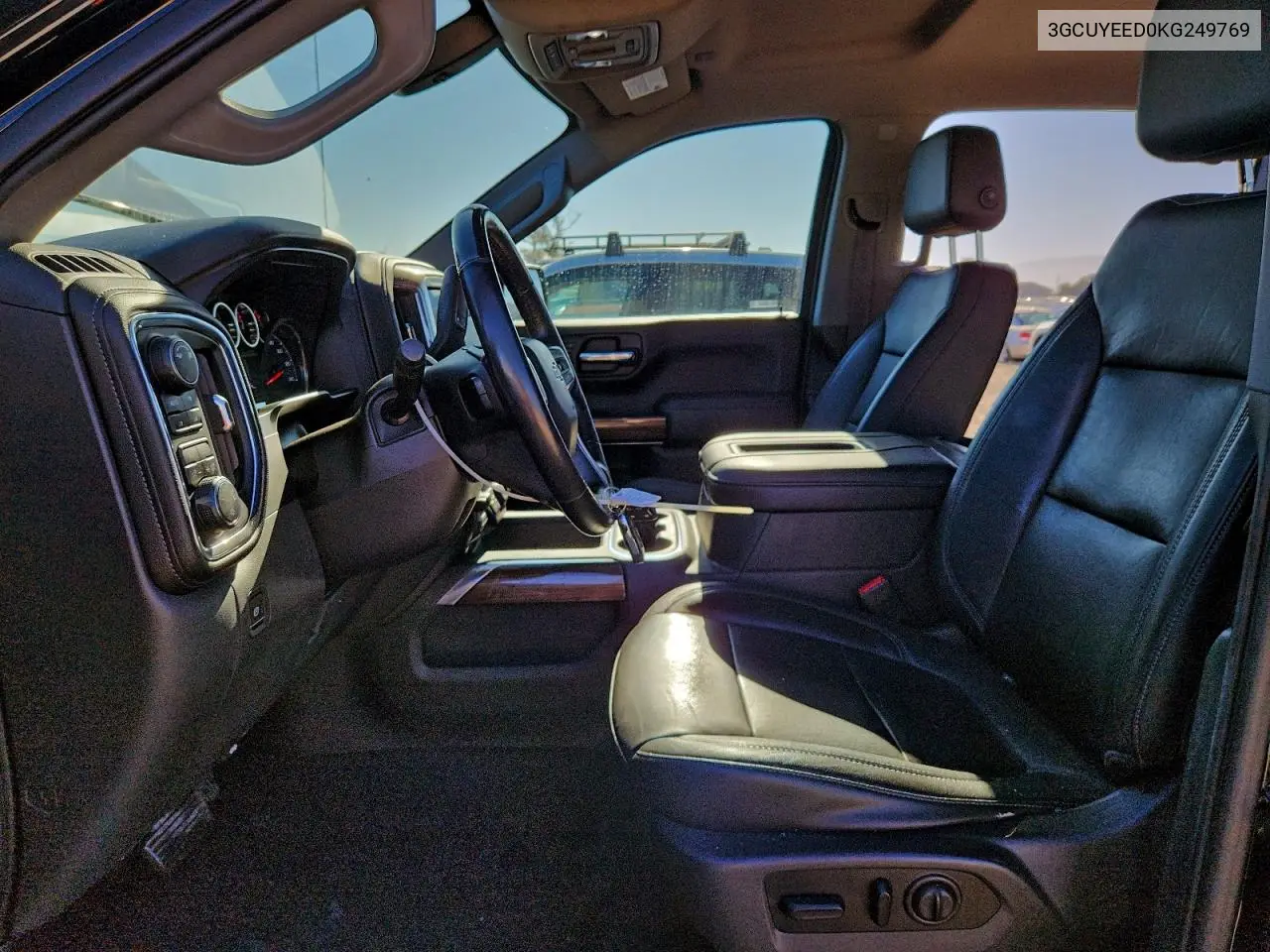 3GCUYEED0KG249769 2019 Chevrolet Silverado K1500 Rst