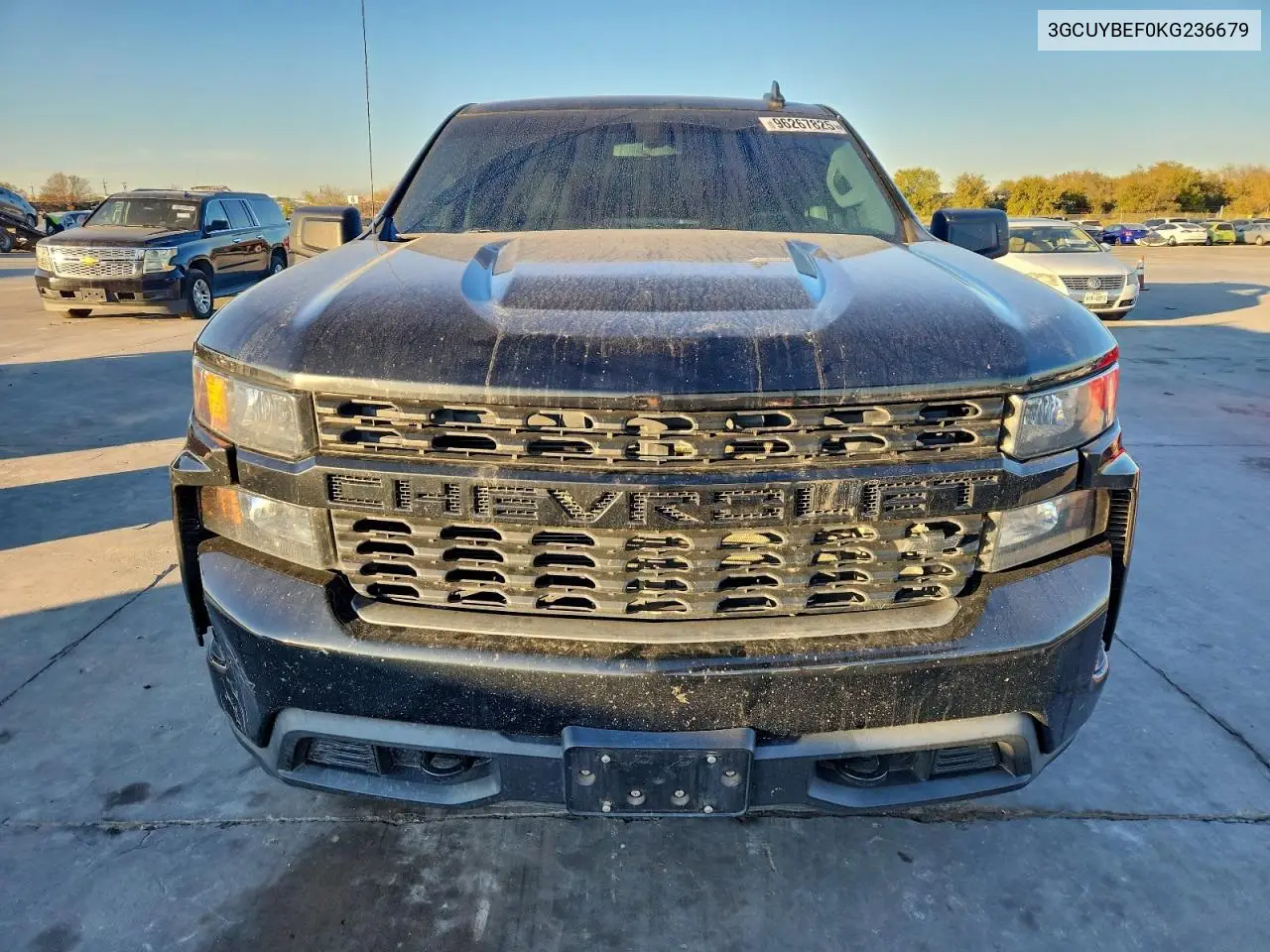3GCUYBEF0KG236679 2019 Chevrolet Silverado K1500 Custom