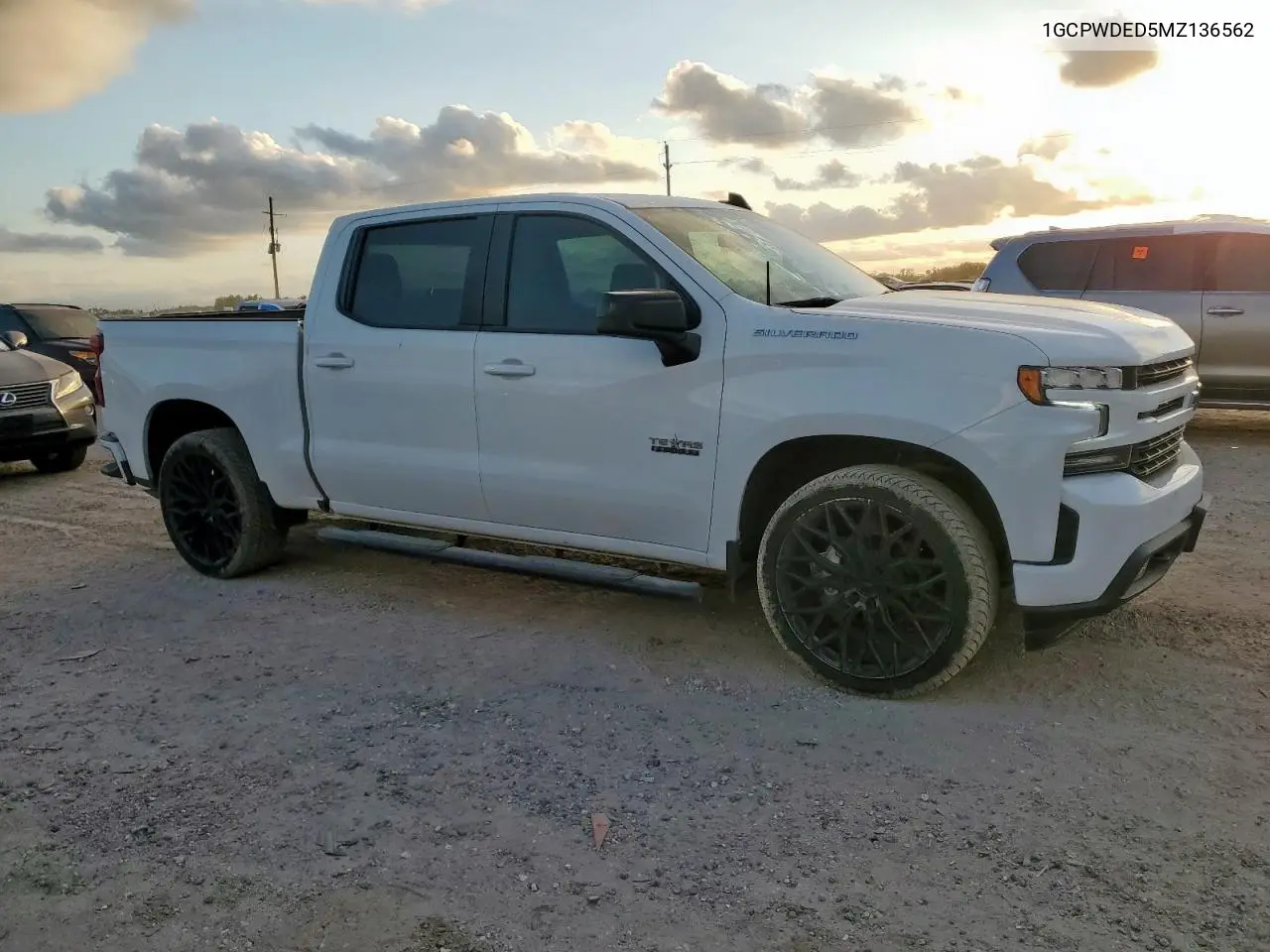 1GCPWDED5MZ136562 2021 Chevrolet Silverado C1500 Rst