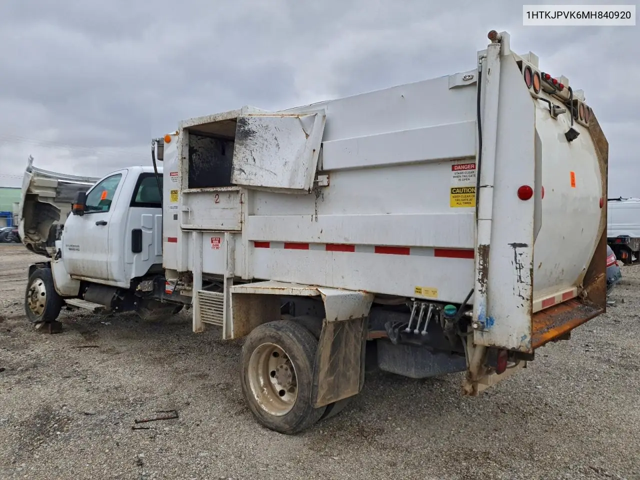 2021 Gm Refuse Truck VIN: 1HTKJPVK6MH840920 Lot: 93214495