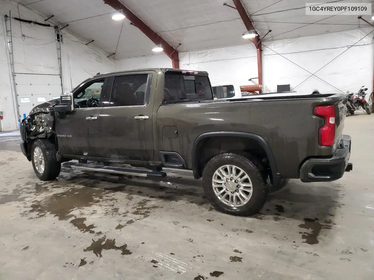 1GC4YREY0PF109109 2023 Chevrolet Silverado K2500 High Country