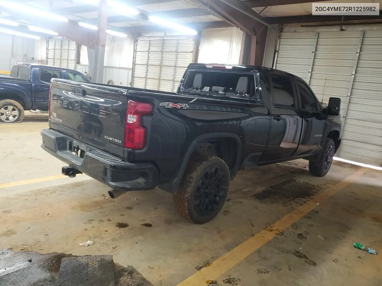 2GC4YME72R1225982 2024 Chevrolet Silverado K2500 Custom