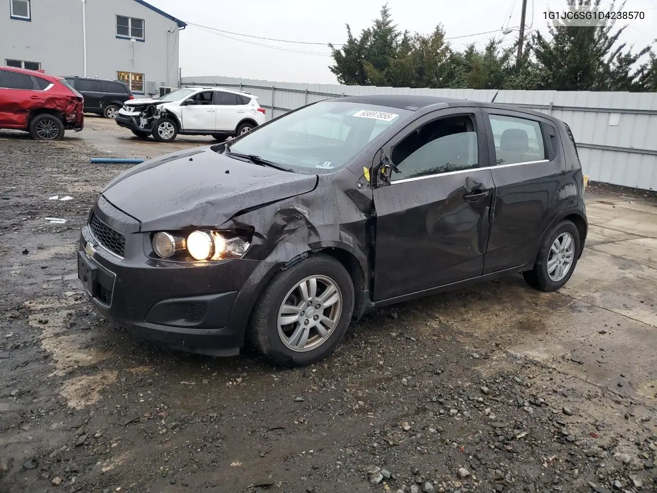 1G1JC6SG1D4238570 2013 Chevrolet Sonic Lt