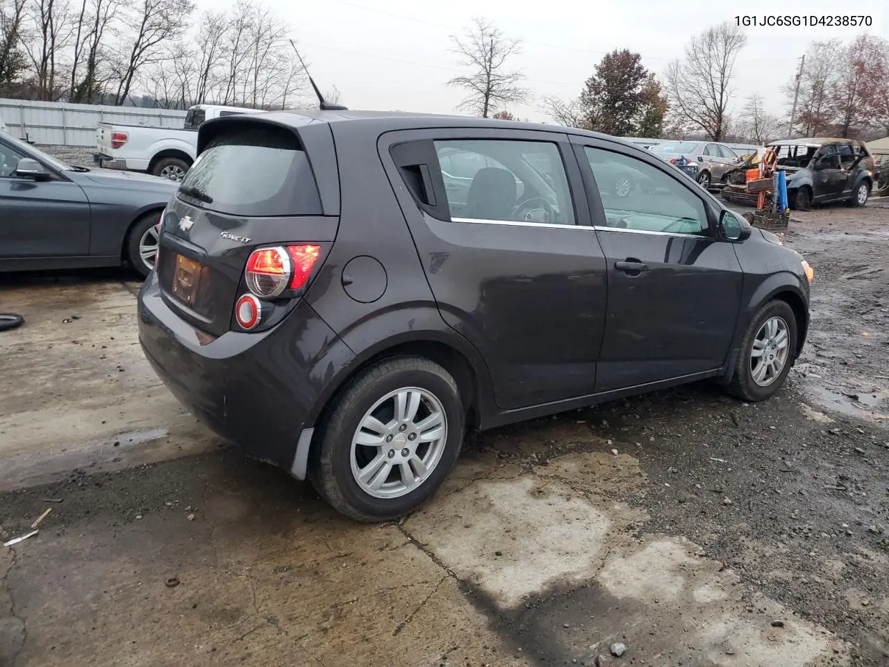 1G1JC6SG1D4238570 2013 Chevrolet Sonic Lt
