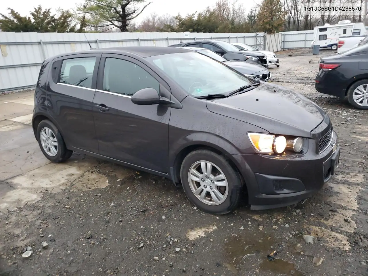 1G1JC6SG1D4238570 2013 Chevrolet Sonic Lt