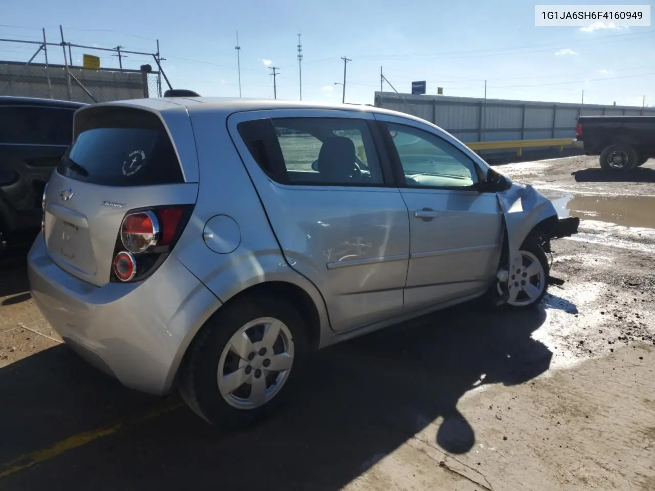 1G1JA6SH6F4160949 2015 Chevrolet Sonic Ls