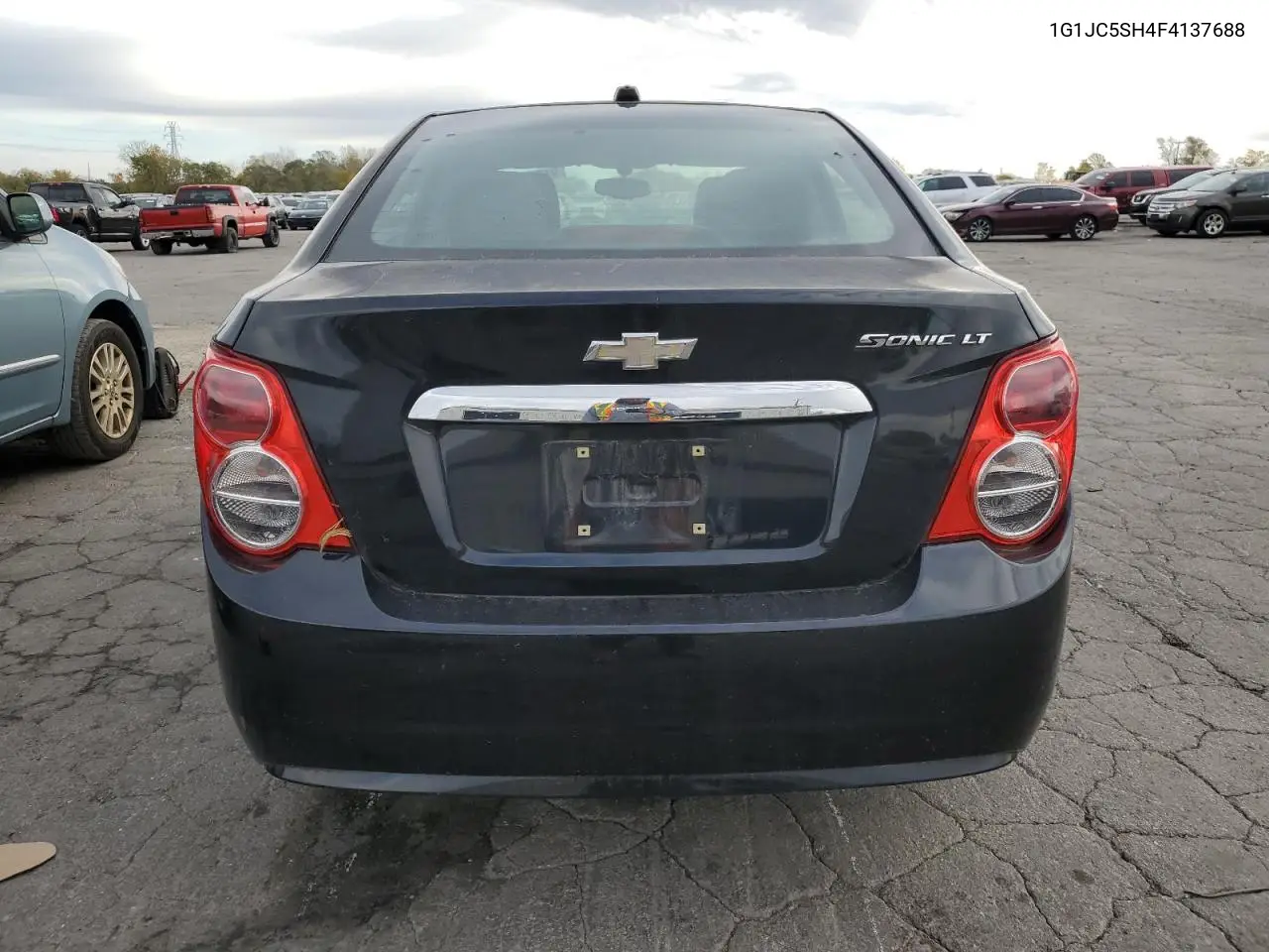 1G1JC5SH4F4137688 2015 Chevrolet Sonic Lt