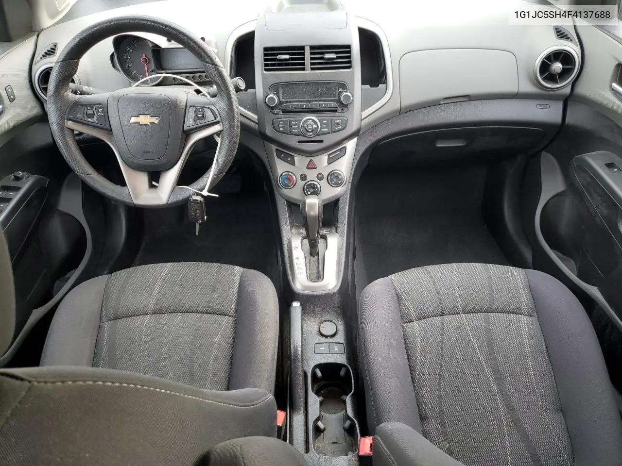 1G1JC5SH4F4137688 2015 Chevrolet Sonic Lt