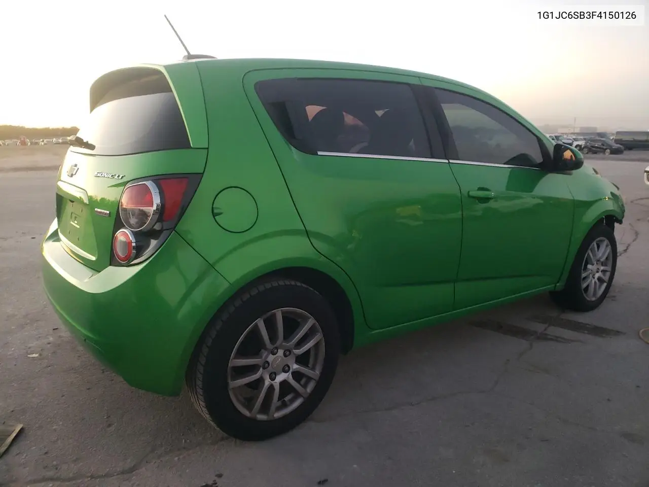 1G1JC6SB3F4150126 2015 Chevrolet Sonic Lt