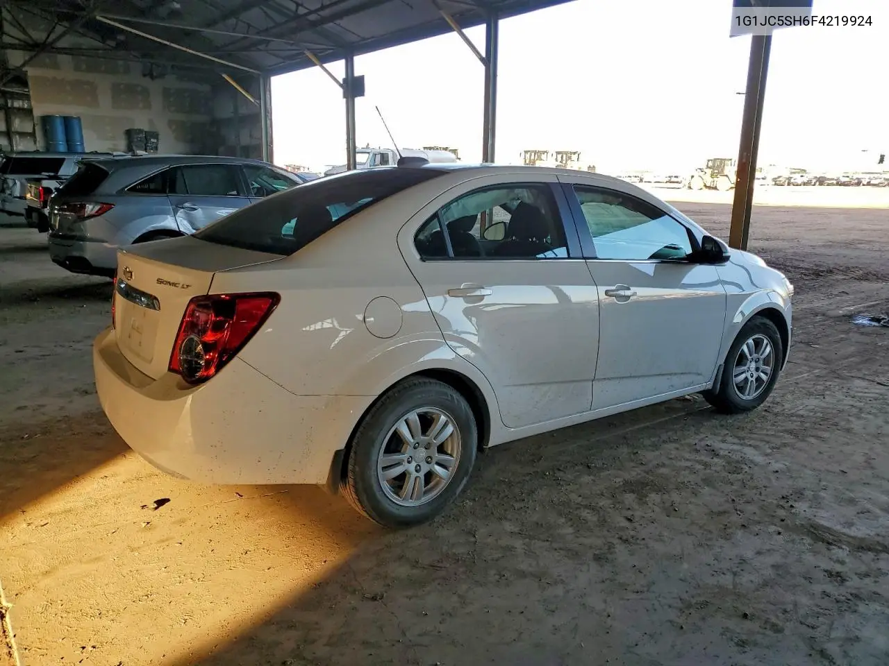 1G1JC5SH6F4219924 2015 Chevrolet Sonic Lt
