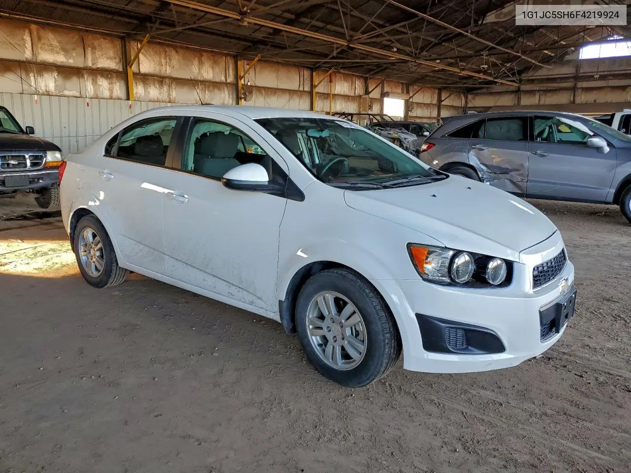 1G1JC5SH6F4219924 2015 Chevrolet Sonic Lt
