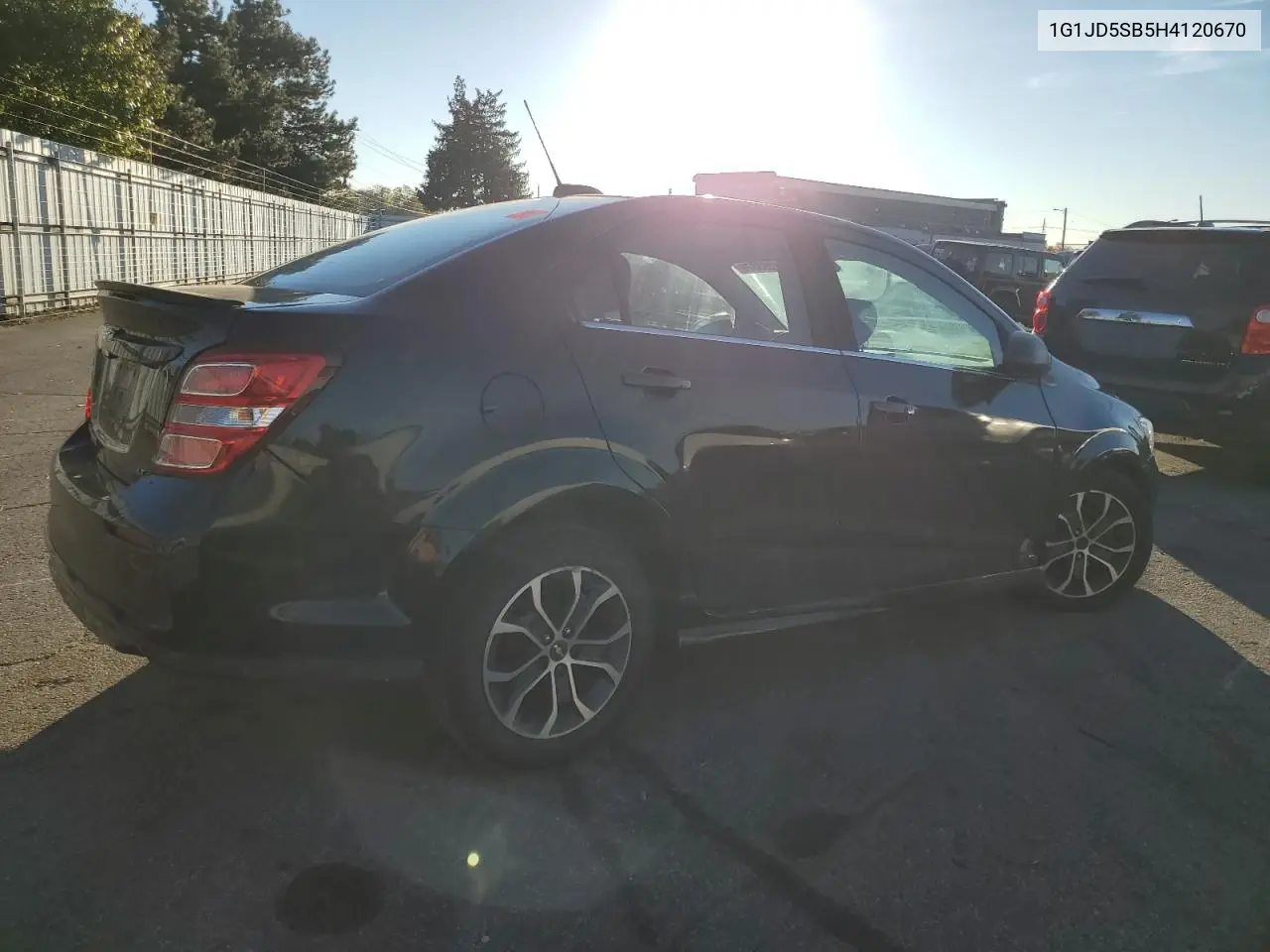 1G1JD5SB5H4120670 2017 Chevrolet Sonic Lt