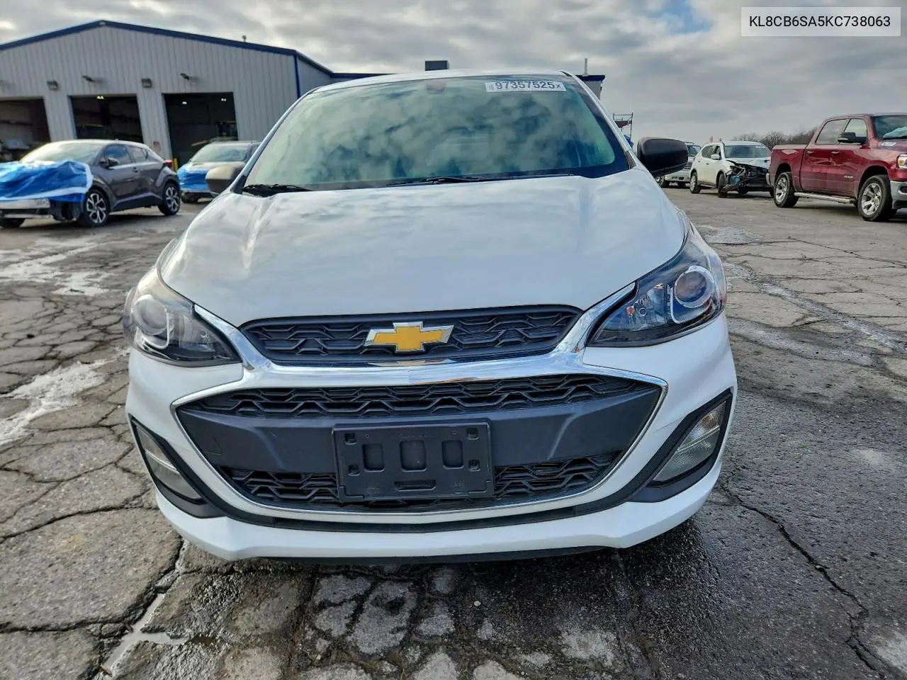 KL8CB6SA5KC738063 2019 Chevrolet Spark Ls