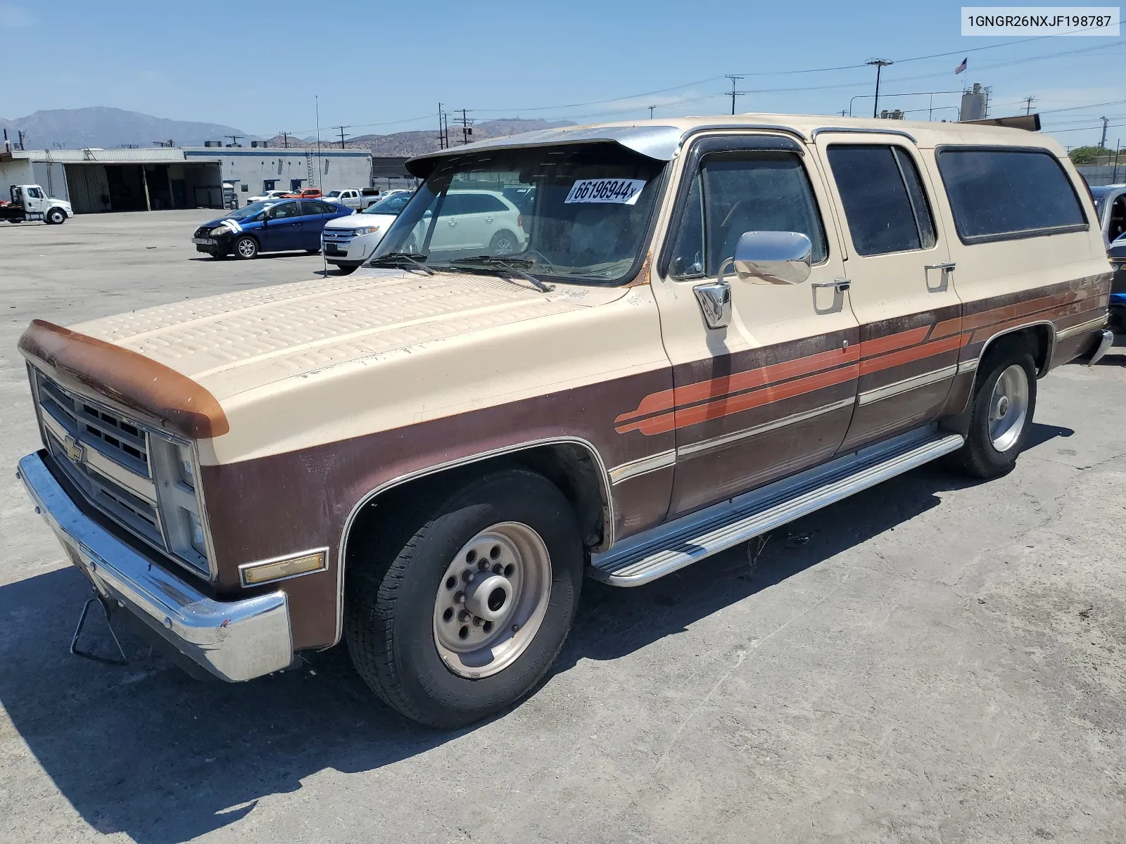 1988 Chevrolet Suburban R20 VIN: 1GNGR26NXJF198787 Lot: 66196944