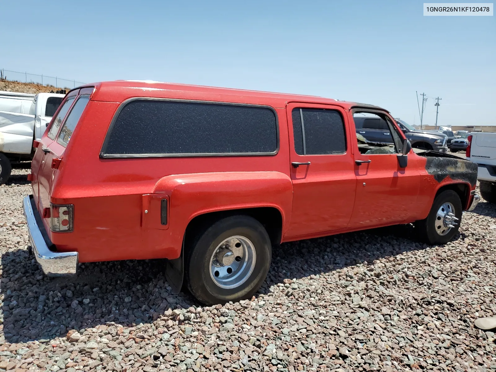 1989 Chevrolet Suburban R2500 VIN: 1GNGR26N1KF120478 Lot: 65652024