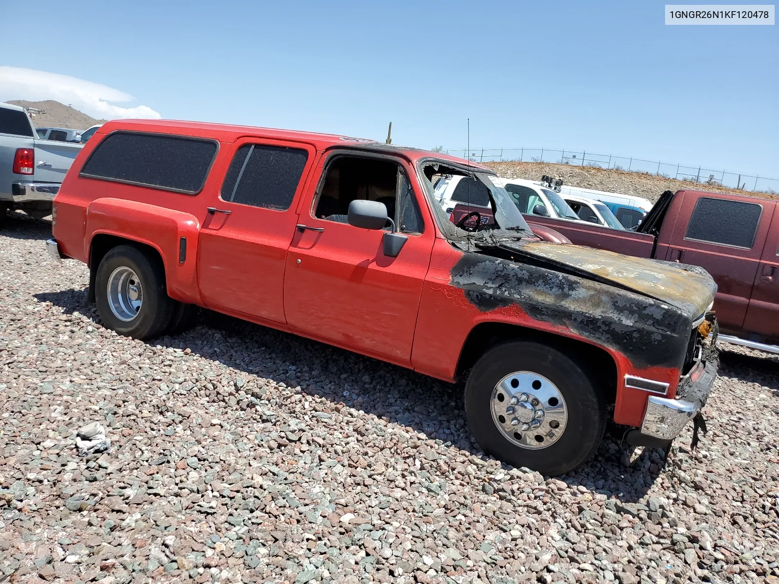 1989 Chevrolet Suburban R2500 VIN: 1GNGR26N1KF120478 Lot: 65652024