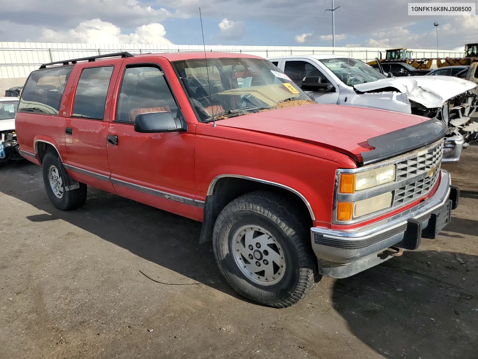 1992 Chevrolet Suburban K1500 VIN: 1GNFK16K8NJ308500 Lot: 65867684