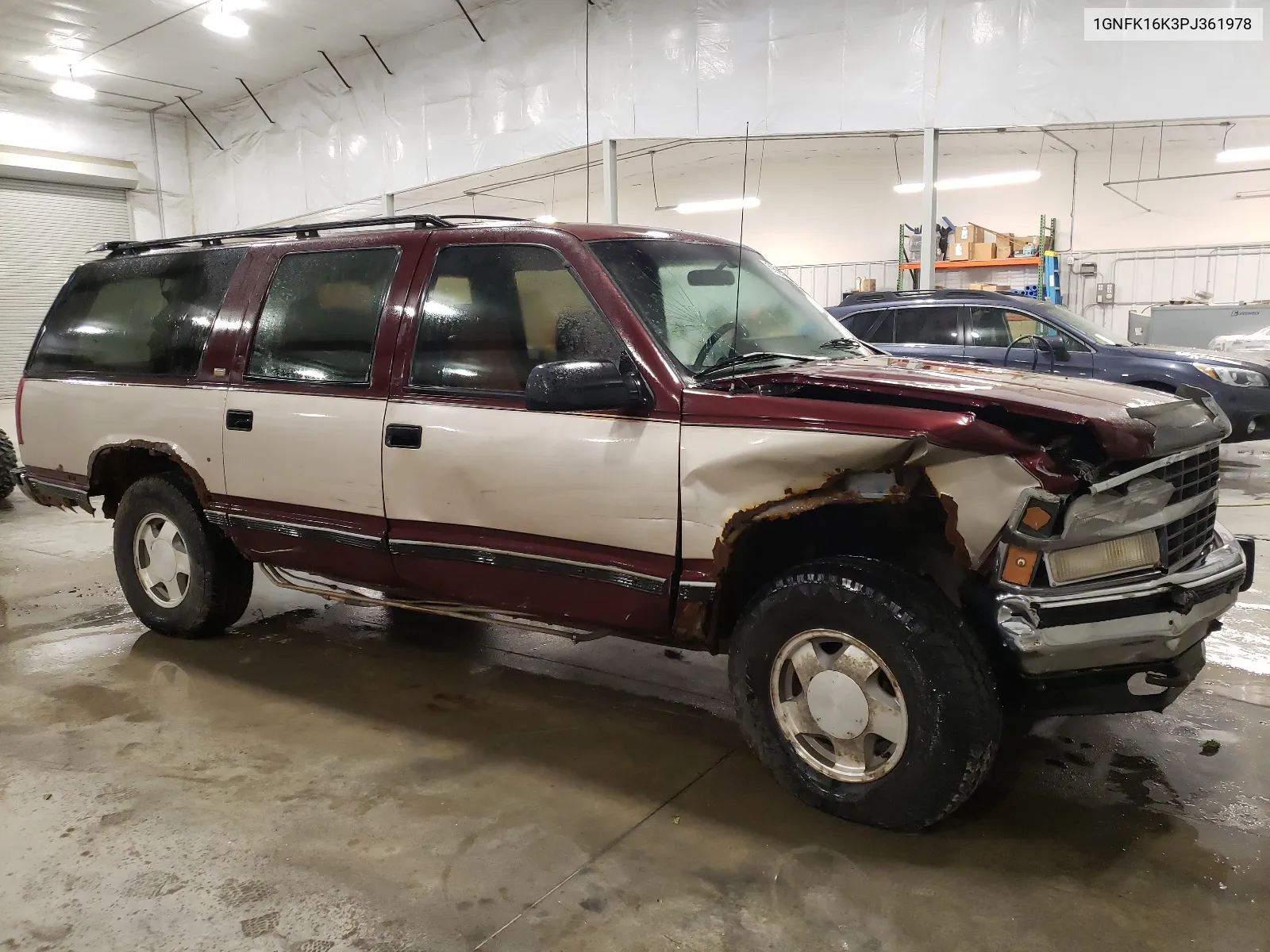 1993 Chevrolet Suburban K1500 VIN: 1GNFK16K3PJ361978 Lot: 59969014