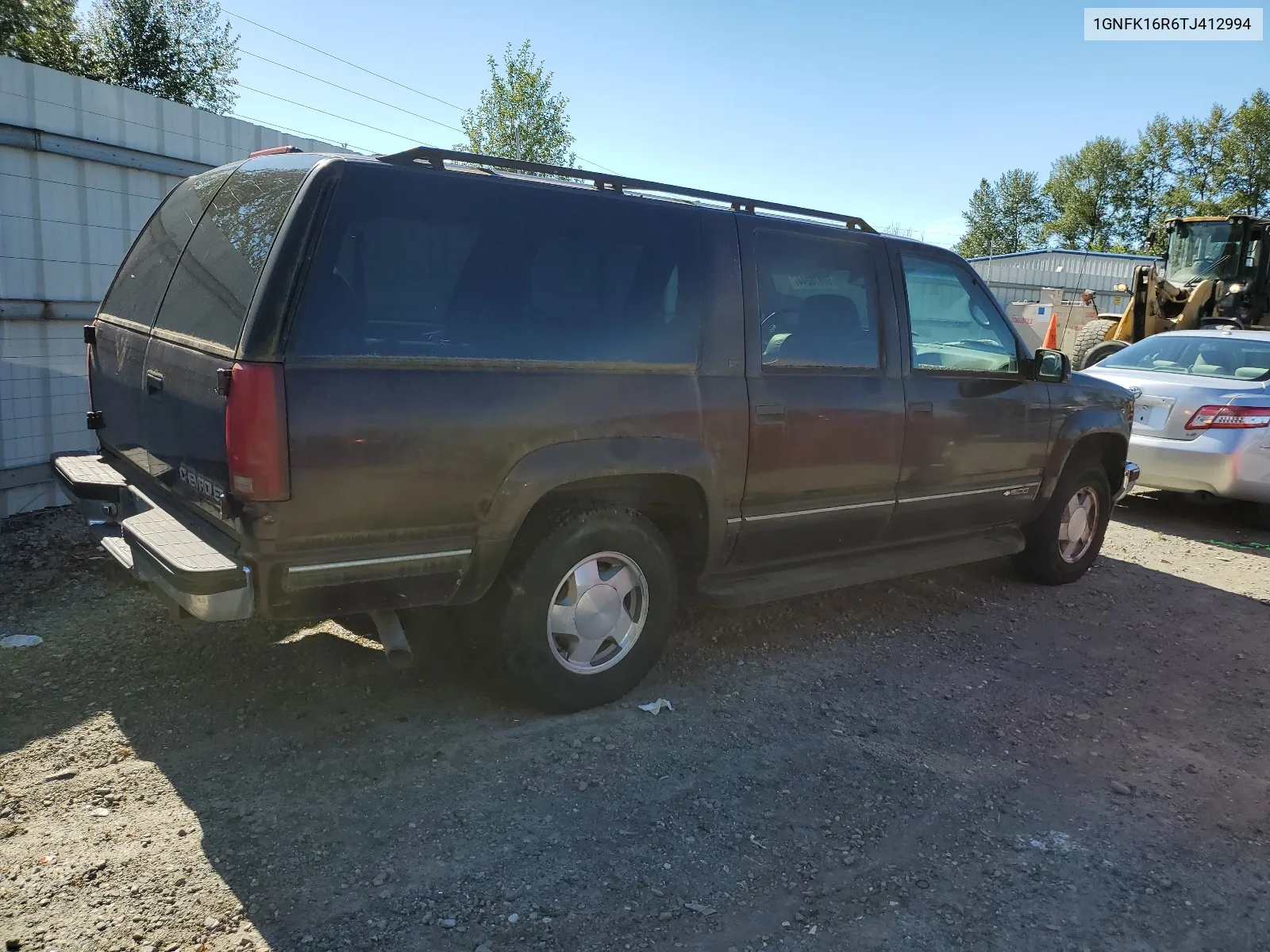 1996 Chevrolet Suburban K1500 VIN: 1GNFK16R6TJ412994 Lot: 59878244