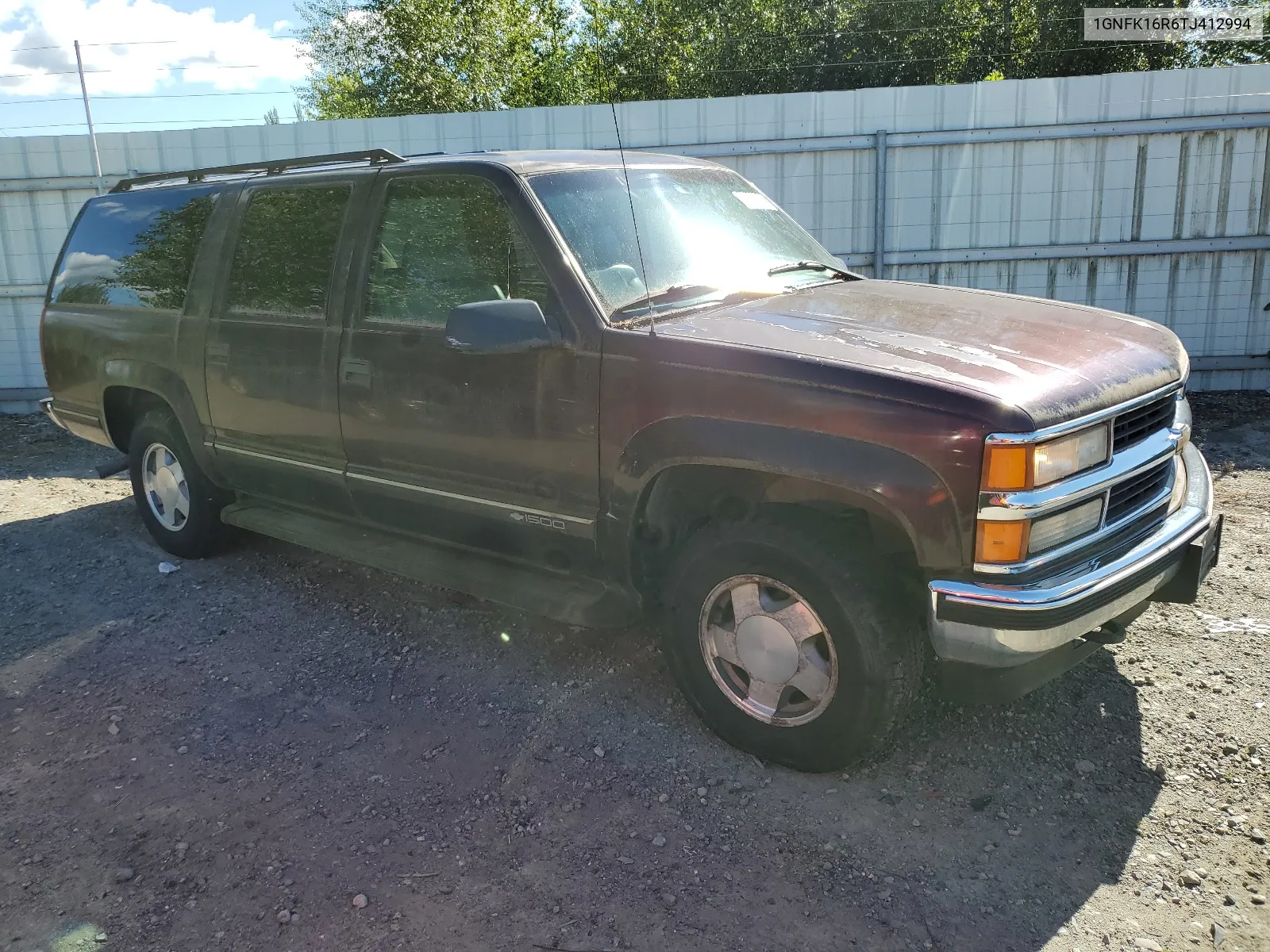 1996 Chevrolet Suburban K1500 VIN: 1GNFK16R6TJ412994 Lot: 59878244