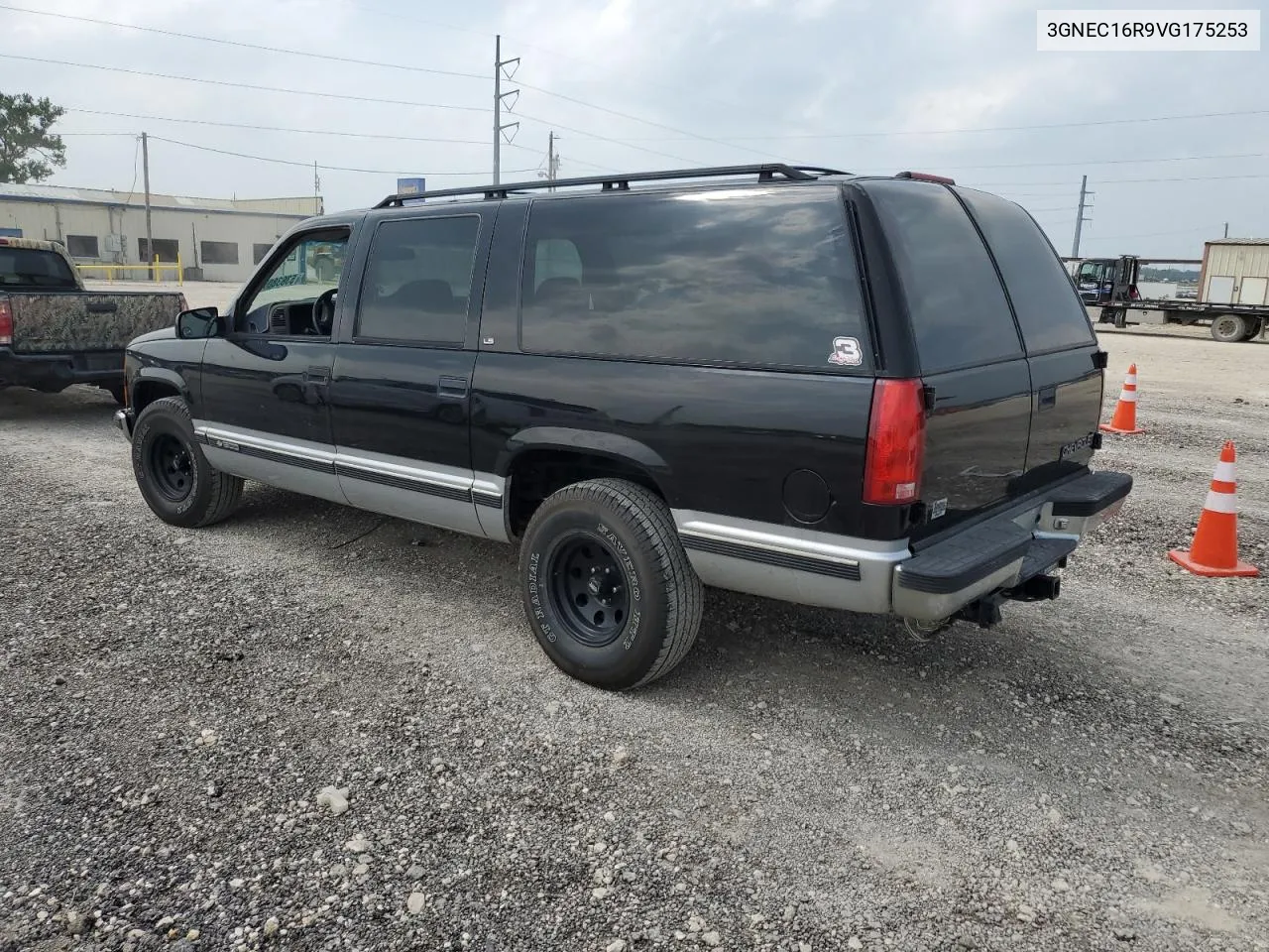 3GNEC16R9VG175253 1997 Chevrolet Suburban C1500