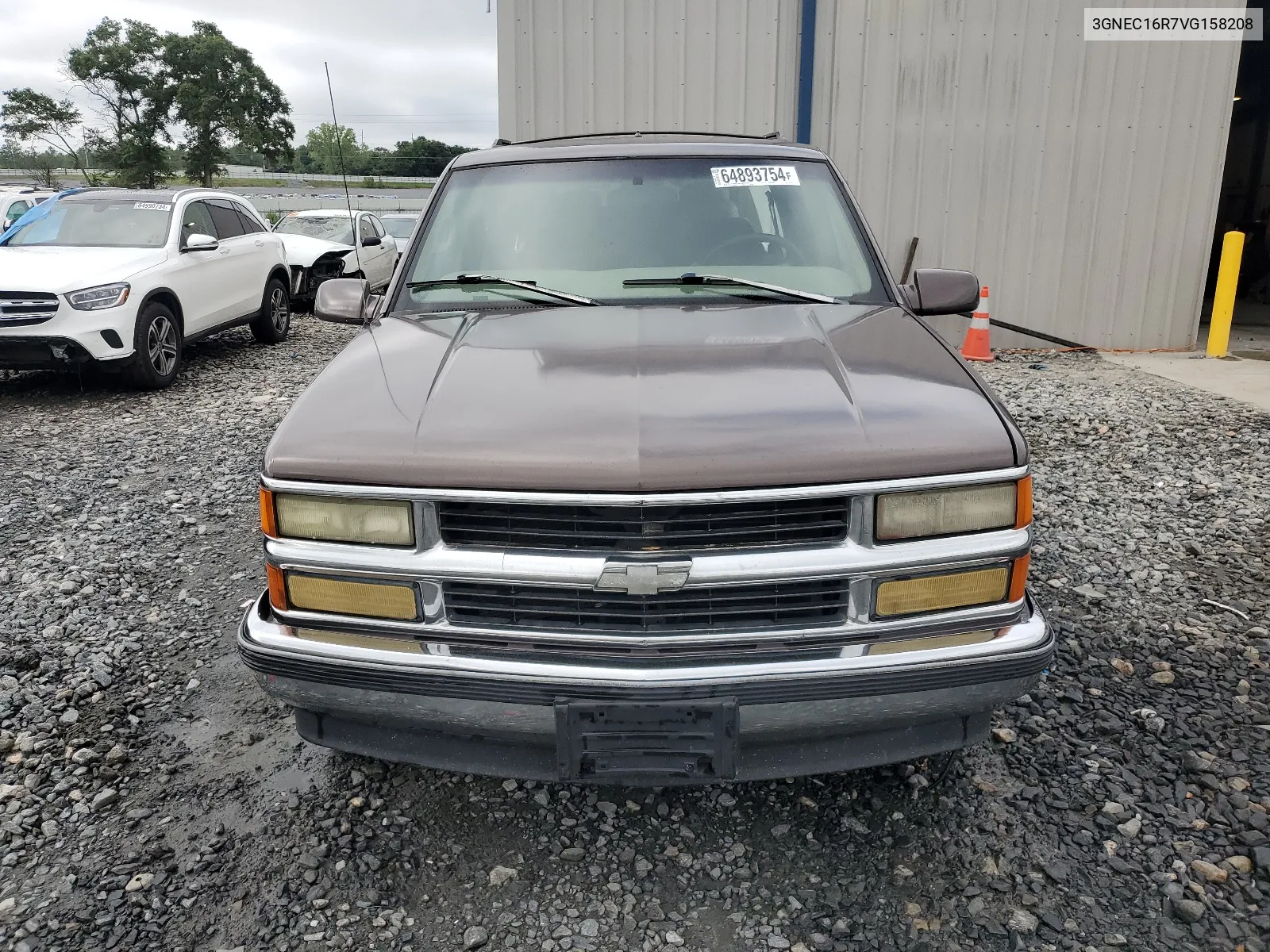 1997 Chevrolet Suburban C1500 VIN: 3GNEC16R7VG158208 Lot: 64893754