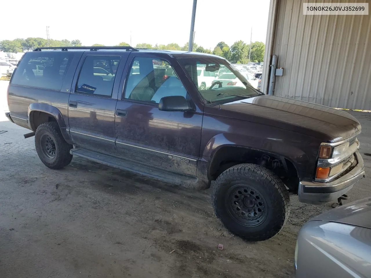 1GNGK26J0VJ352699 1997 Chevrolet Suburban K2500