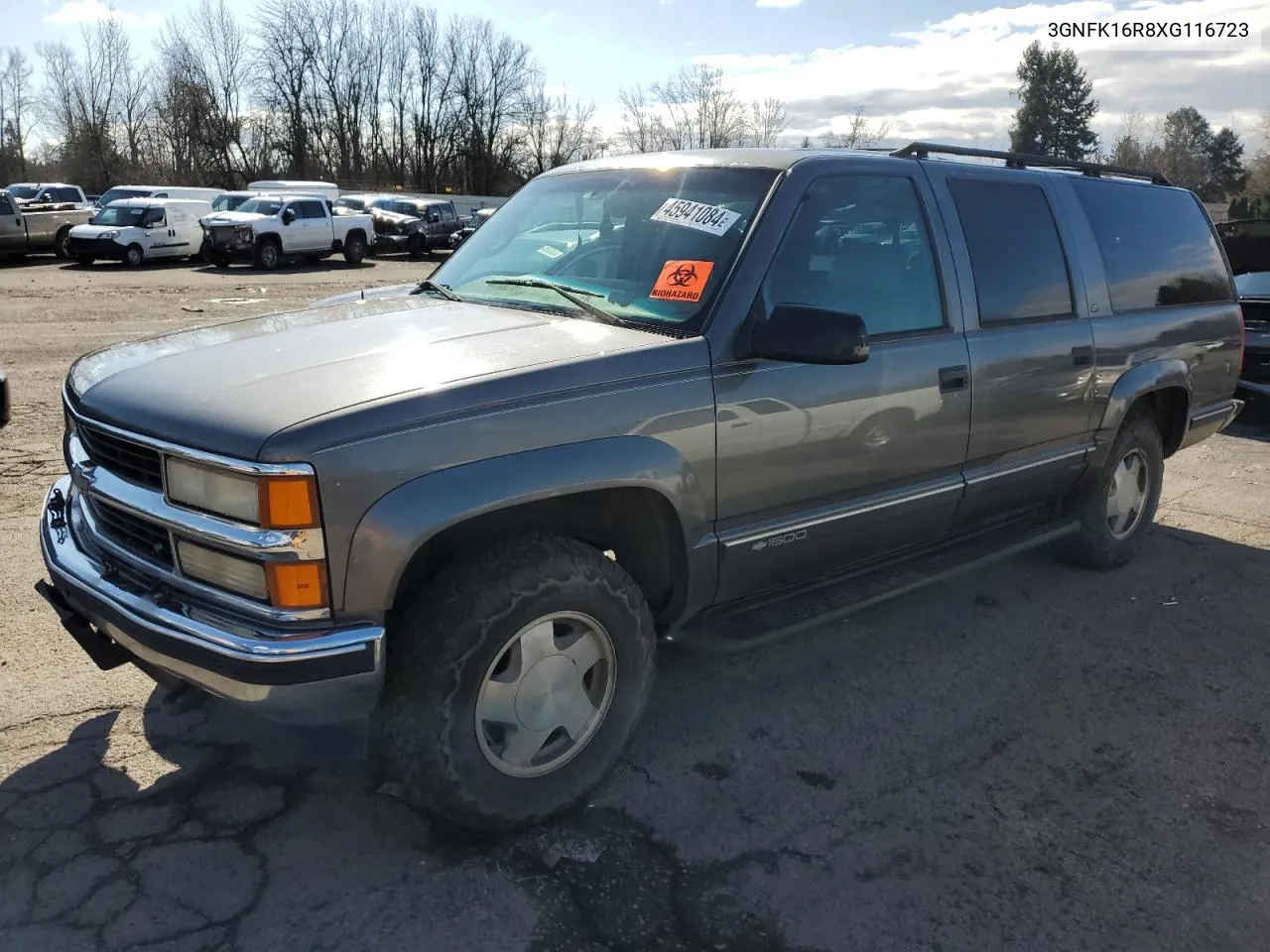 3GNFK16R8XG116723 1999 Chevrolet Suburban K1500