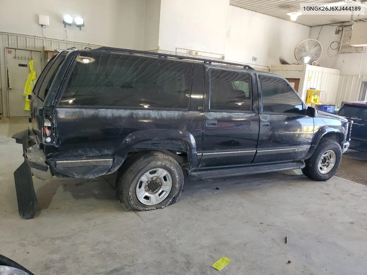 1999 Chevrolet Suburban K2500 VIN: 1GNGK26J6XJ444189 Lot: 68249474