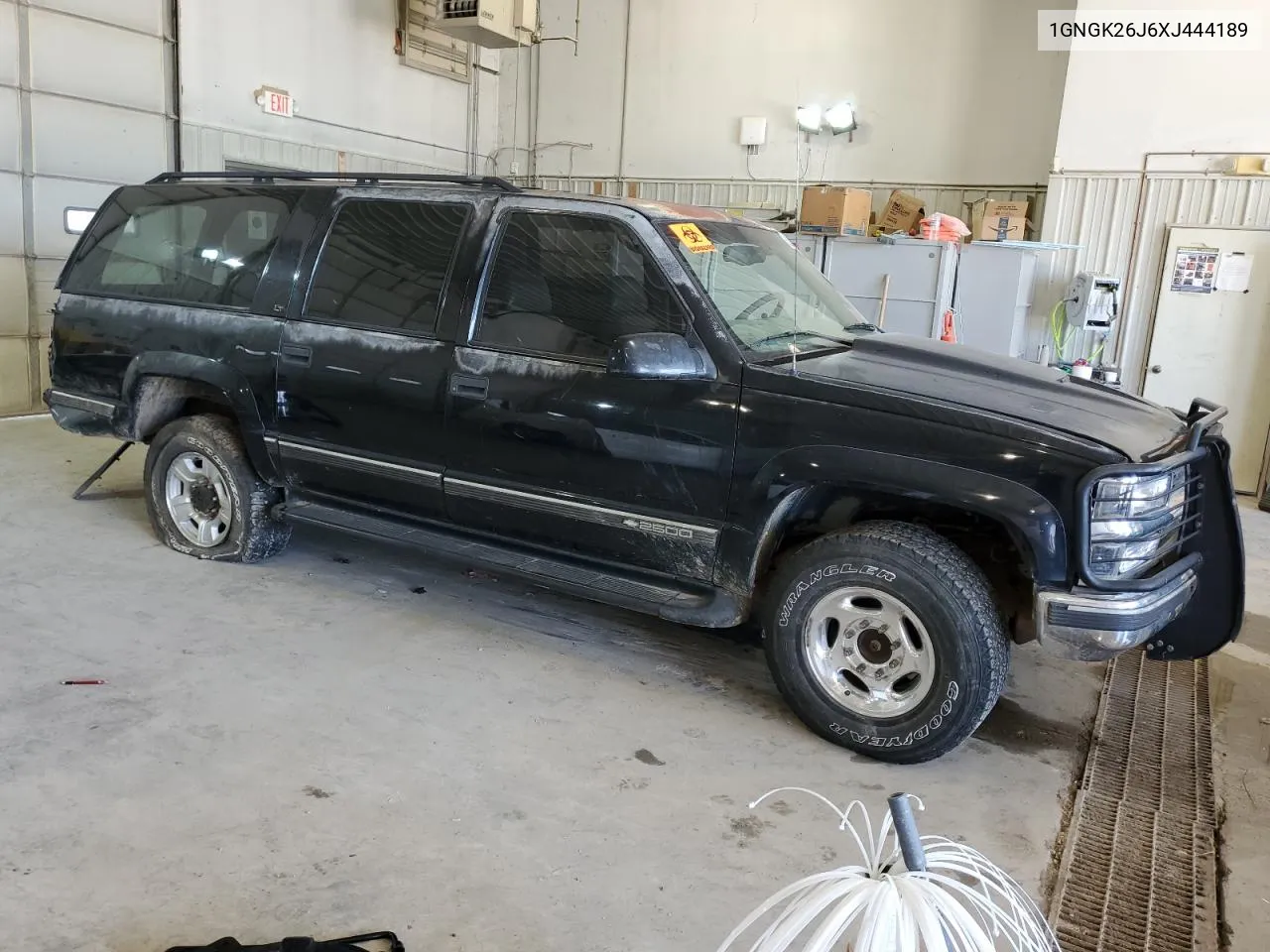 1GNGK26J6XJ444189 1999 Chevrolet Suburban K2500