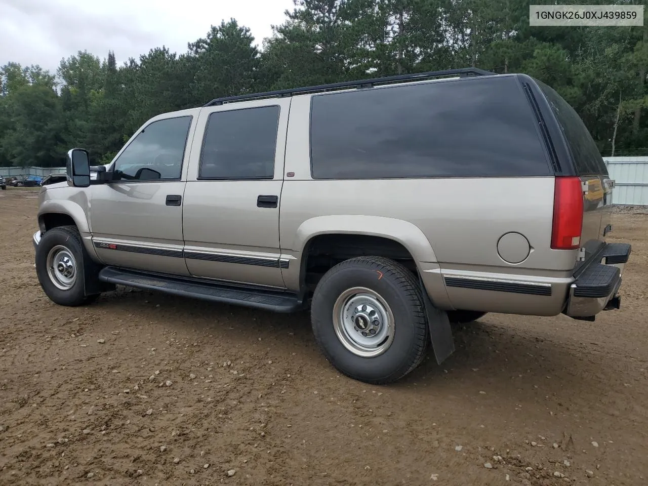 1999 Chevrolet Suburban K2500 VIN: 1GNGK26J0XJ439859 Lot: 69076004