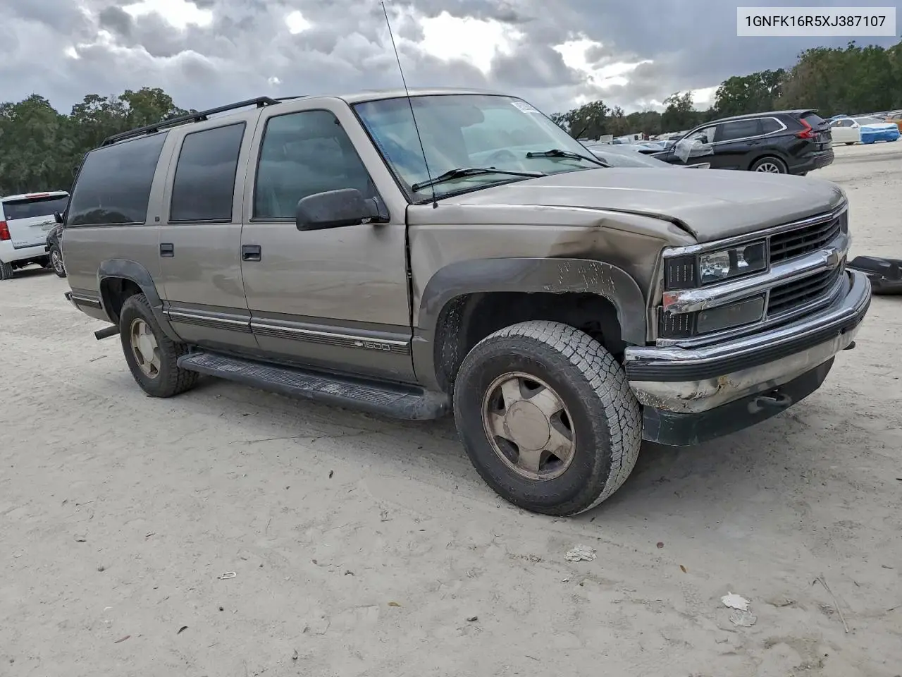1GNFK16R5XJ387107 1999 Chevrolet Suburban K1500