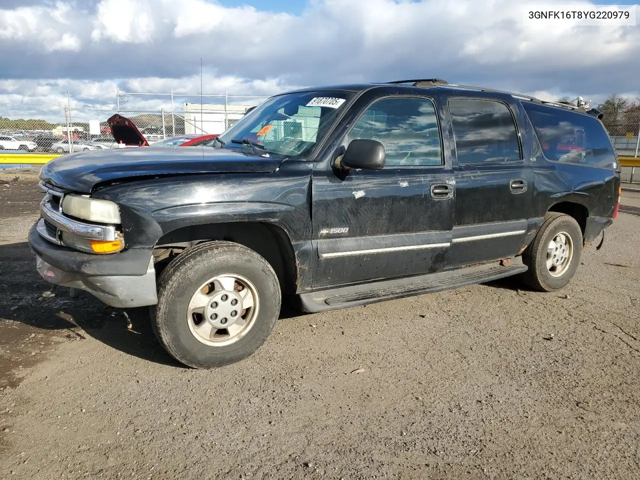 3GNFK16T8YG220979 2000 Chevrolet Suburban K1500