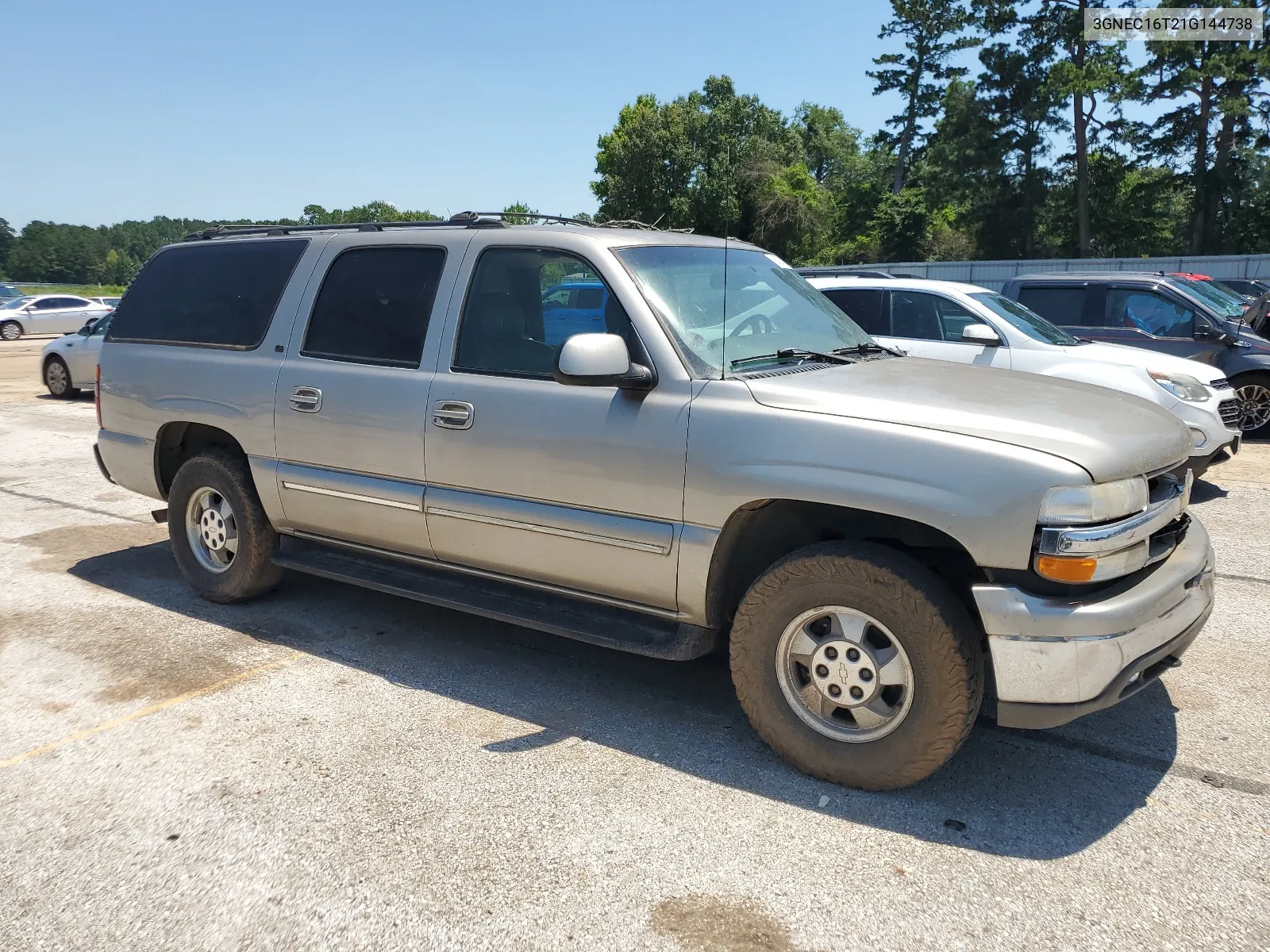 3GNEC16T21G144738 2001 Chevrolet Suburban C1500