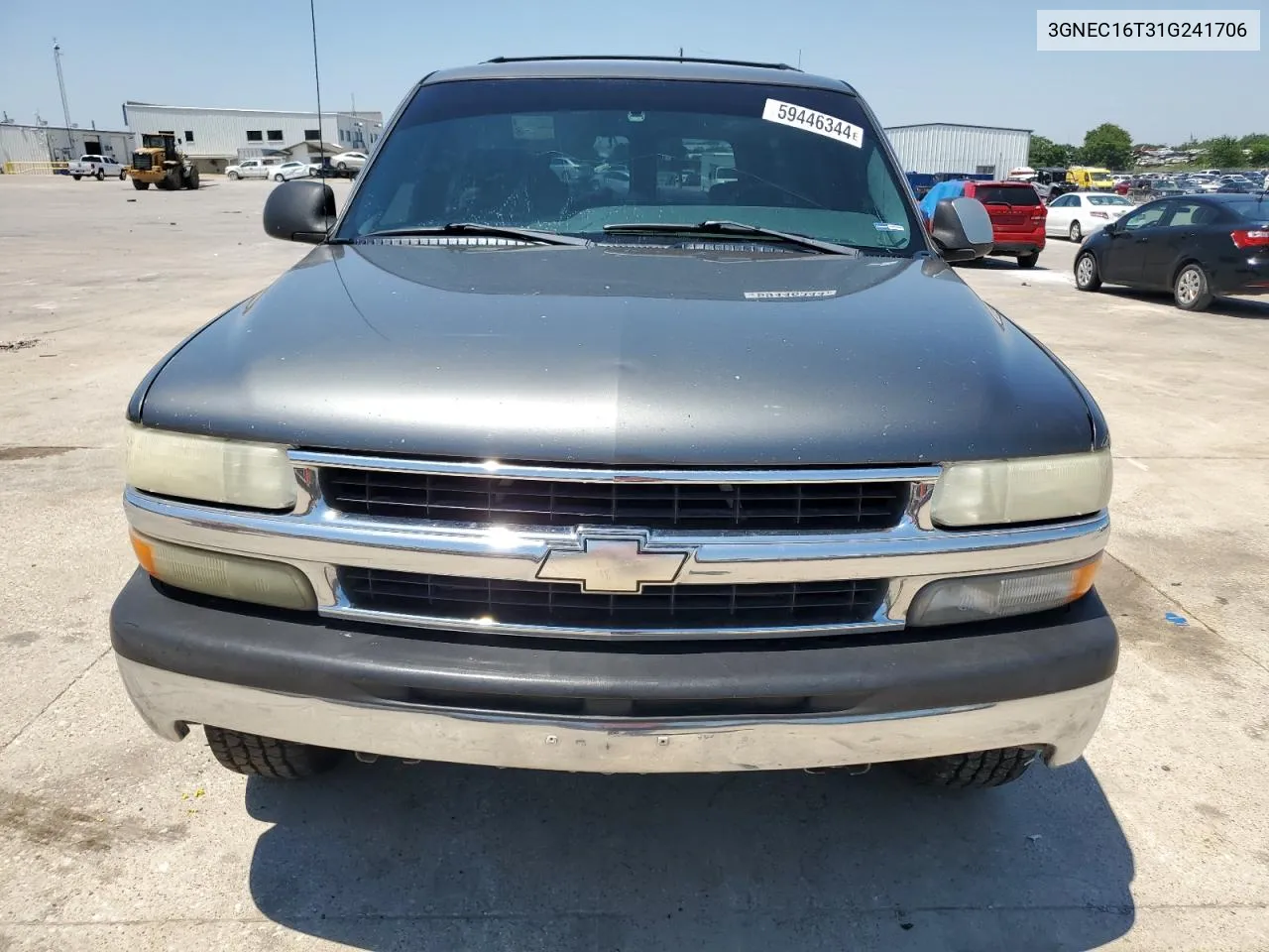 2001 Chevrolet Suburban C1500 VIN: 3GNEC16T31G241706 Lot: 59446344