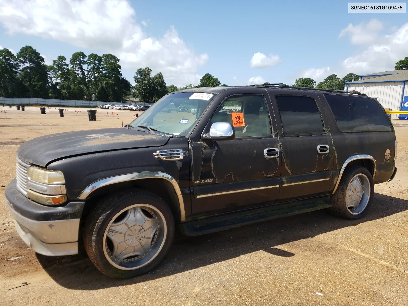 2001 Chevrolet Suburban C1500 VIN: 3GNEC16T81G109475 Lot: 65434914