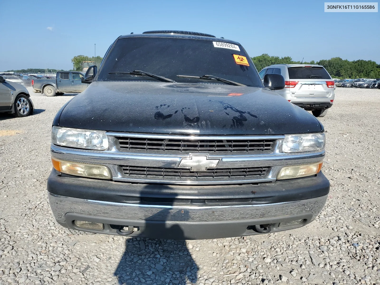 3GNFK16T11G165586 2001 Chevrolet Suburban K1500