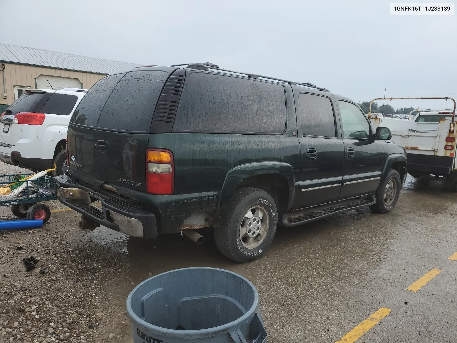 2001 Chevrolet Suburban K1500 VIN: 1GNFK16T11J233139 Lot: 67275904