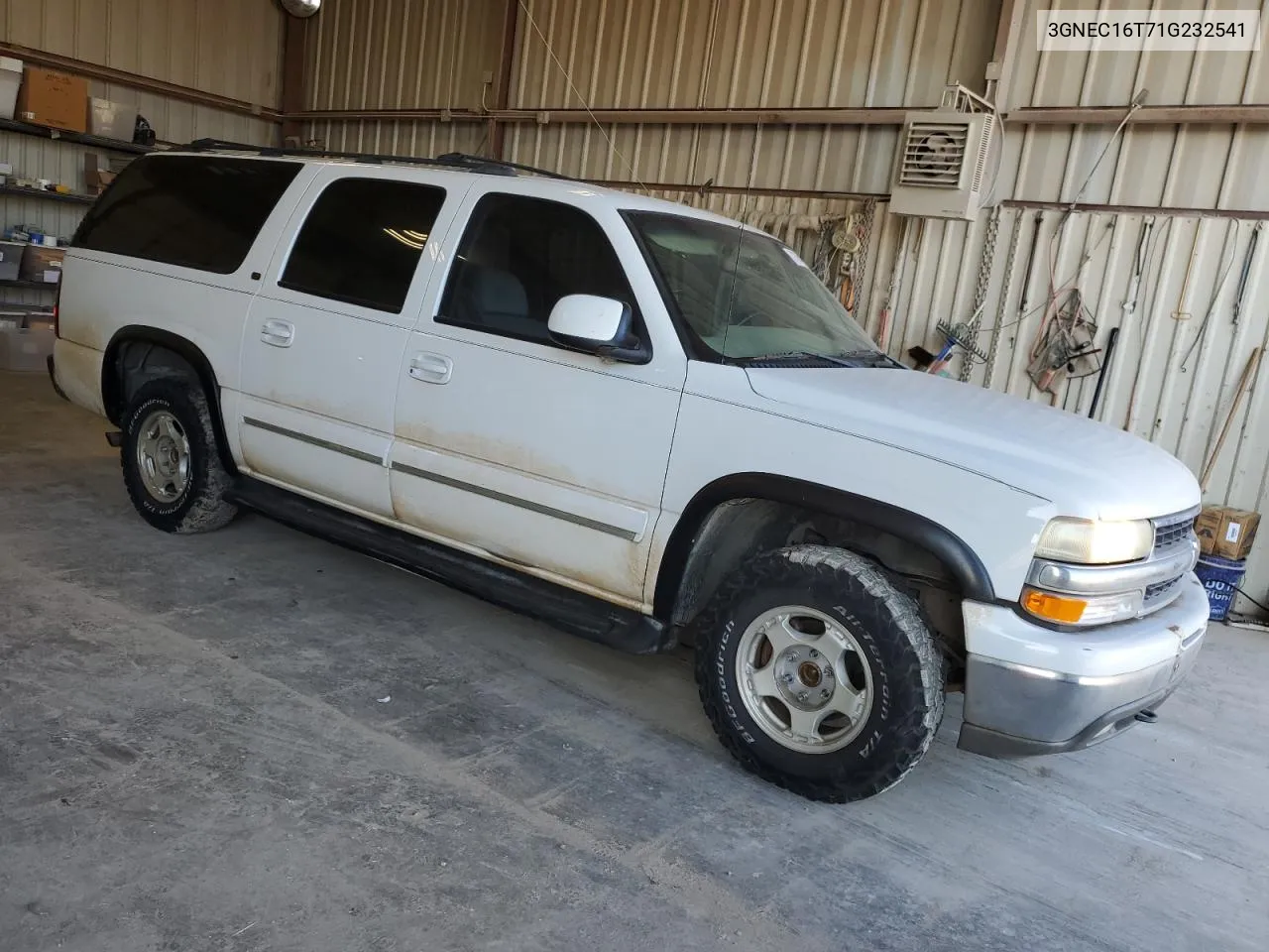 2001 Chevrolet Suburban C1500 VIN: 3GNEC16T71G232541 Lot: 71764424