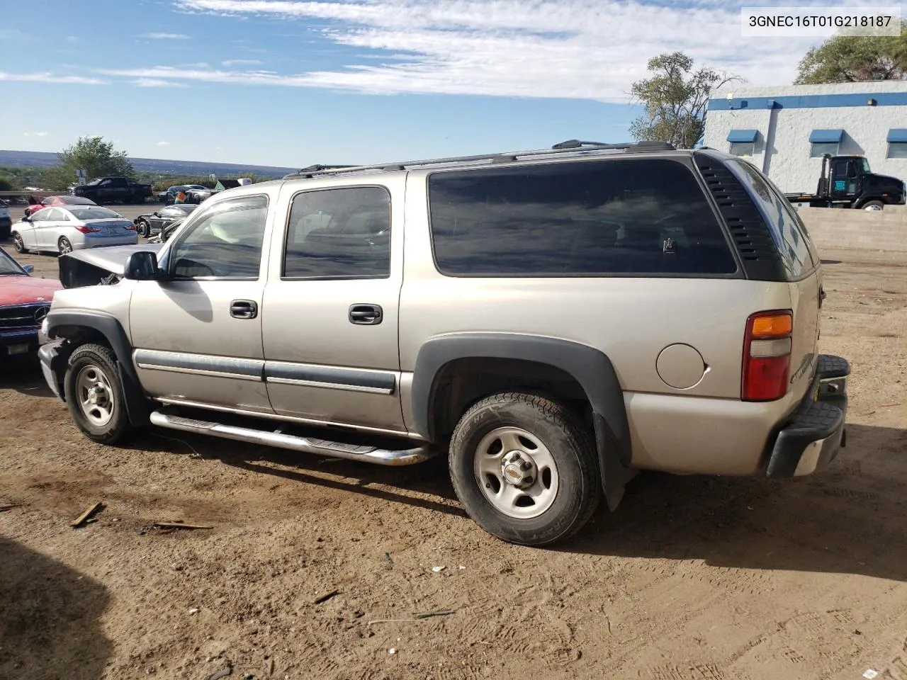 3GNEC16T01G218187 2001 Chevrolet Suburban C1500