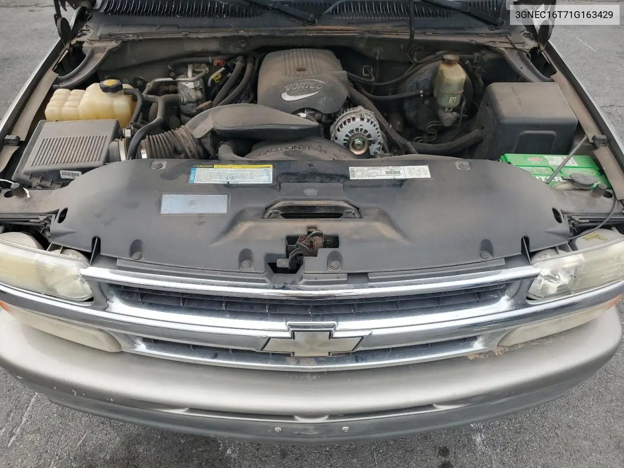 3GNEC16T71G163429 2001 Chevrolet Suburban C1500