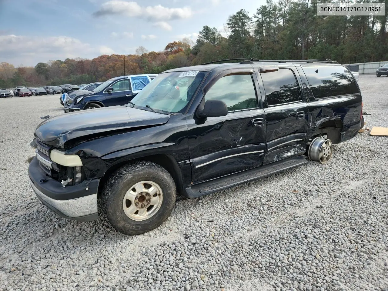 3GNEC16T71G178951 2001 Chevrolet Suburban C1500